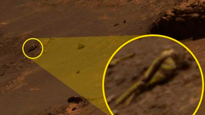 Марсоход Opportunity запечатлел человекоподобную «мумию»