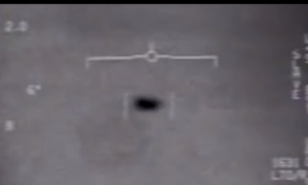 Над Тихим океаном военные заметили НЛО