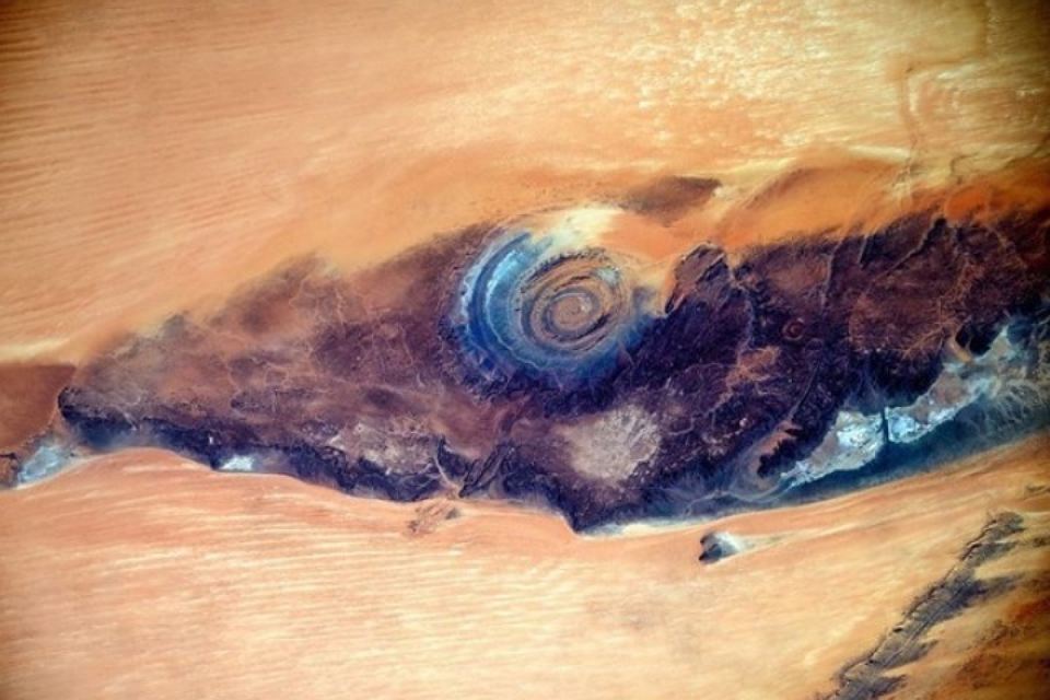 Космонавт сфотографировал уникальный «глаз Сахары» с борта МКС