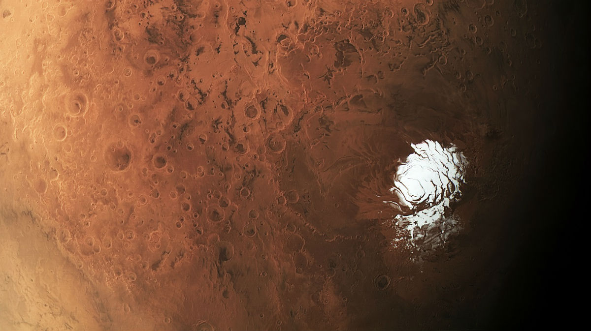 Исследователи: кора Марса является аномально пористой