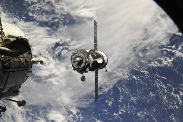 Работники НАСА устроили переполох: Россия собирается проводить эксперименты на МКС втайне от США?