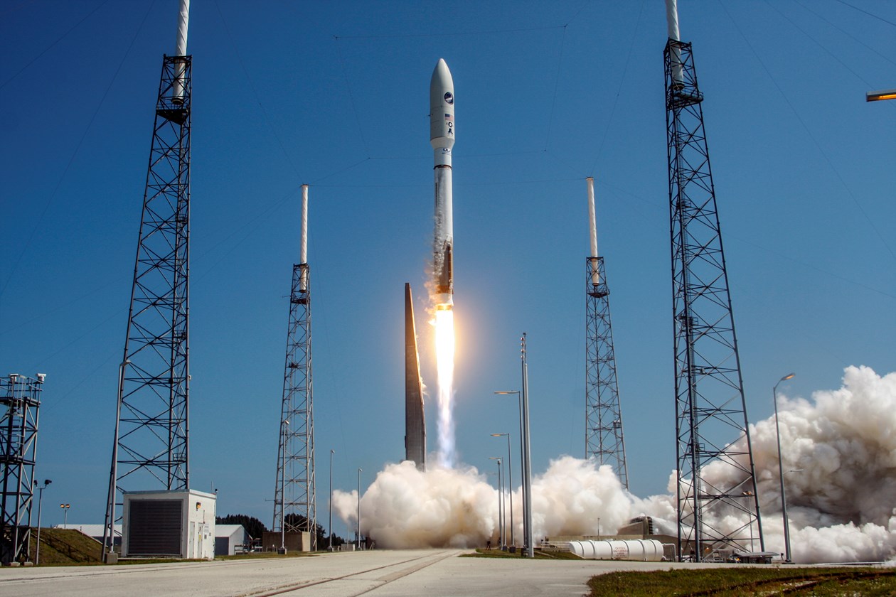 Boeing и SpaceX мастерят инновационные космические челноки