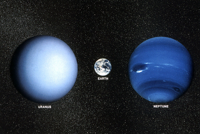 Астрономы: на Нептуне и Уране частенько идут дожди из алмазов