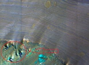 На дне марсианского озера обнаружены обломки НЛО