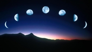 Уфологи: инопланетяне присылают нам световые сигналы с Луны