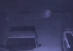 Семья из Нью-Мексико увидела призрака на камере в своем доме