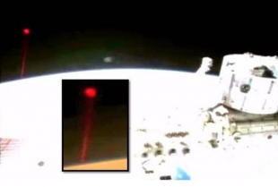 Уфологи подняли панику: НЛО атакуют МКС с помощью лазерных бластеров